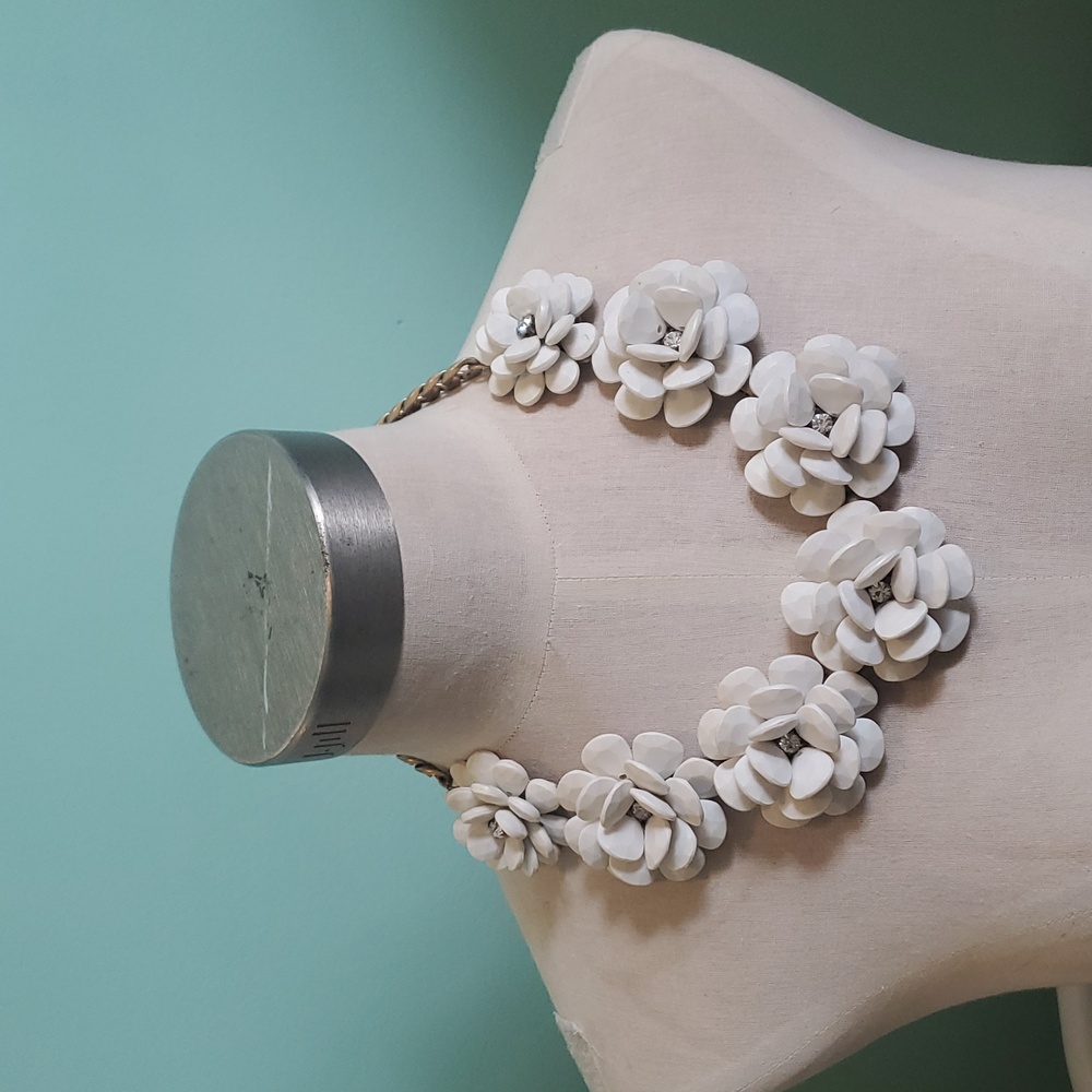 Jcrew White Floral Necklace